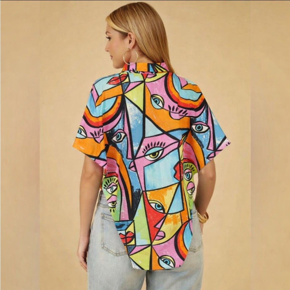 Live 4 Truth Womens Top M Wearable Art To Wear Abstract Picasso Eyes Colorful